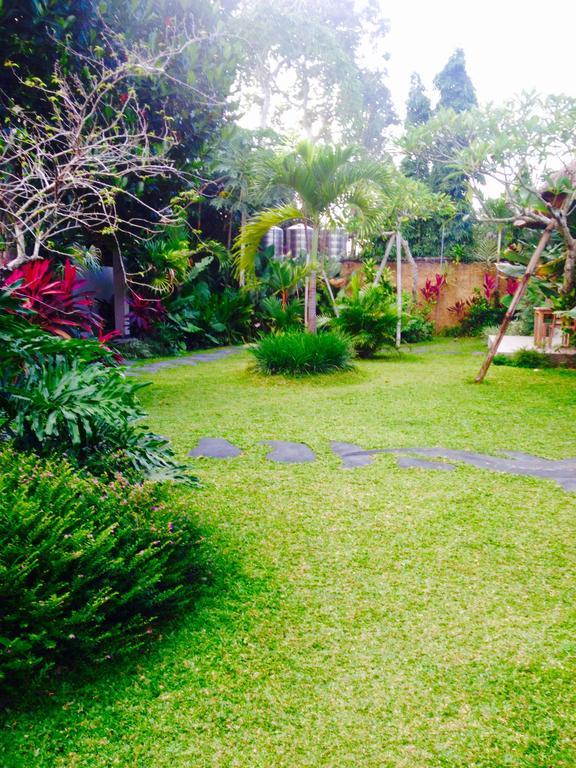 Suka'S House Bed & Breakfast Ubud Extérieur photo